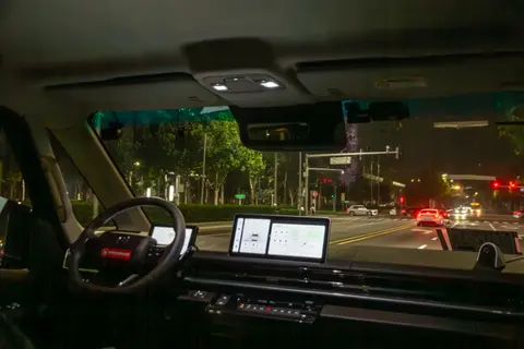 自动驾驶“夜猫子”上路，广州企业在京开启7X24小时硬核测试