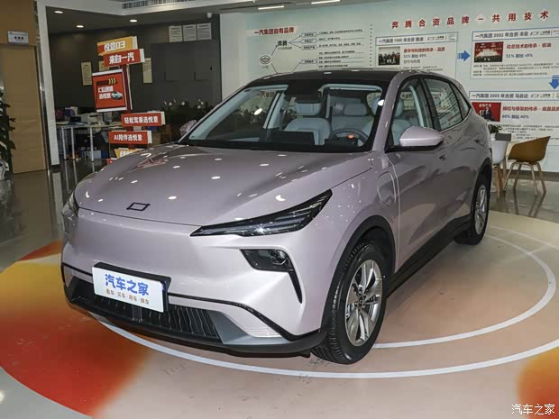 一口价8.88万元！一汽奔腾悦意03加推565km畅享版